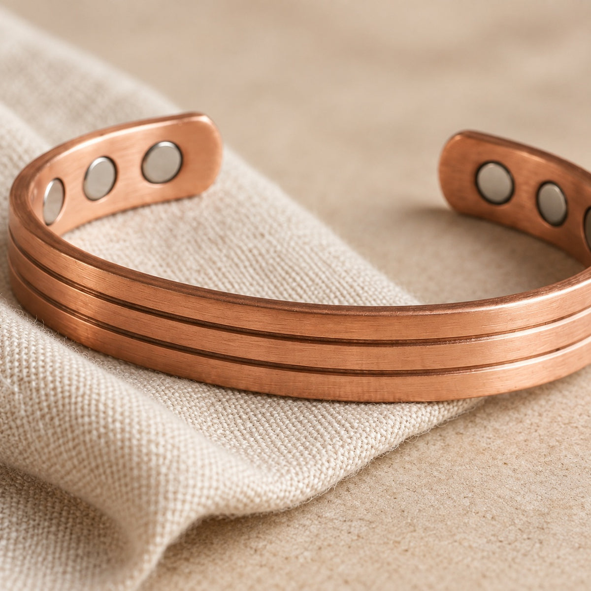Copper&Ease — Core Grooved Copper Cuff — surface detail