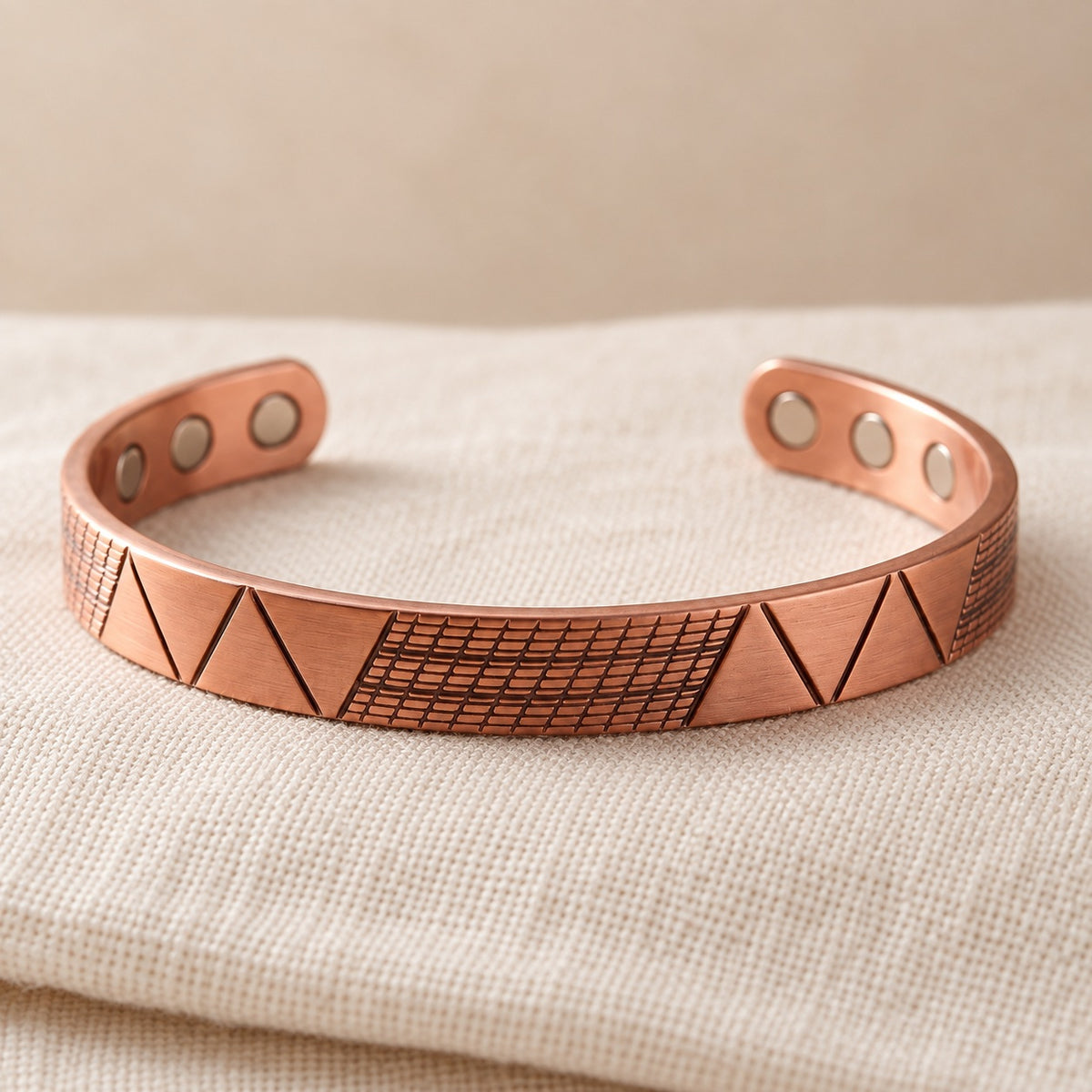 Copper&Ease — Crest Geometric Magnetic Copper Cuff — surface detail