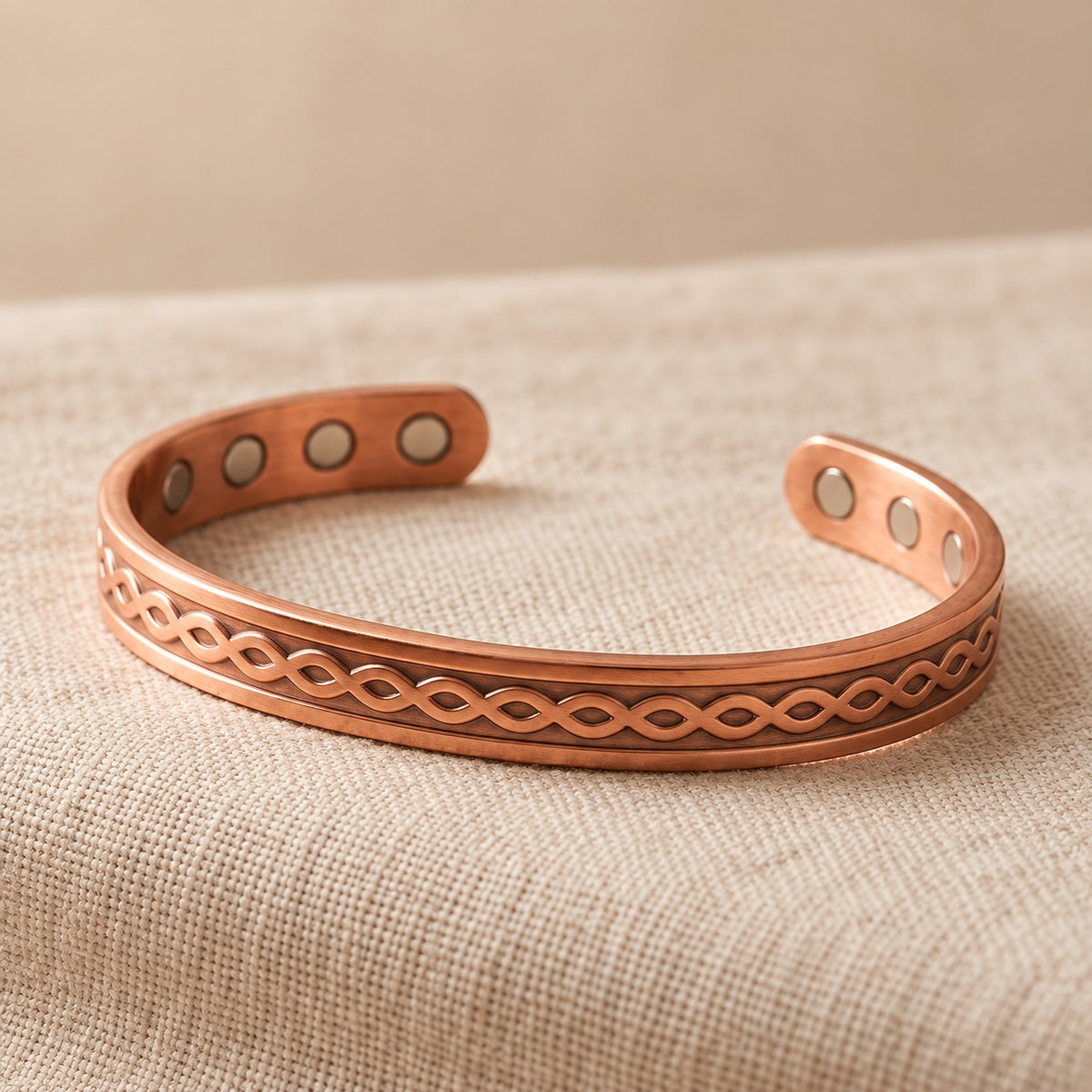 Copper&Ease — Current Infinity Magnetic Copper Cuff — surface detail