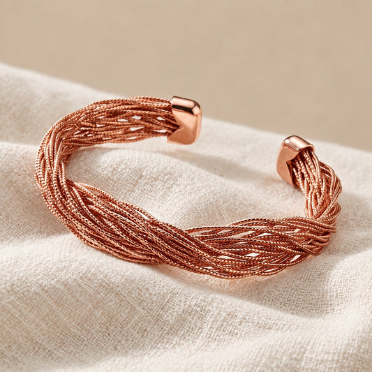 Copper&Ease — Finch Fine-Wire Copper Cuff — surface detail