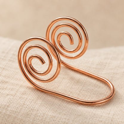 Copper&Ease — Flow Spiral Copper Hand Bracelet — surface detail