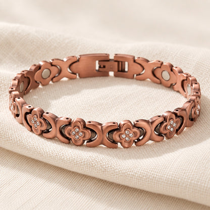 Copper&Ease — Keel Floral Link Bracelet — surface detail