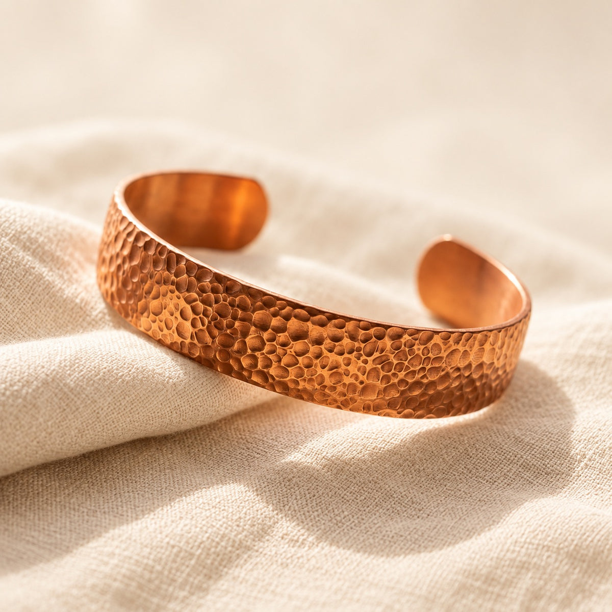 Copper&Ease — Moon Hammered Copper Cuff — surface detail