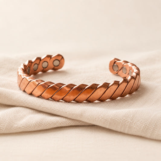 Copper&Ease — Moss Faceted Copper Cuff — surface detail