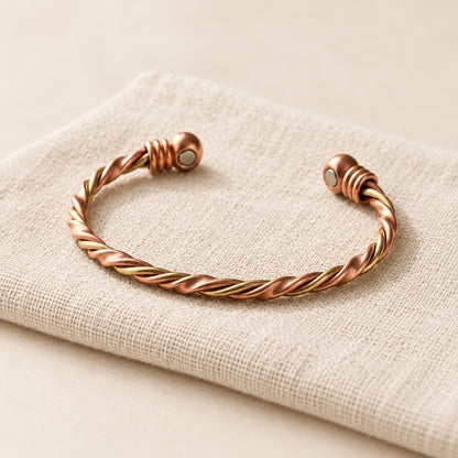 Copper&Ease — River Rope Copper Cuff — surface detail