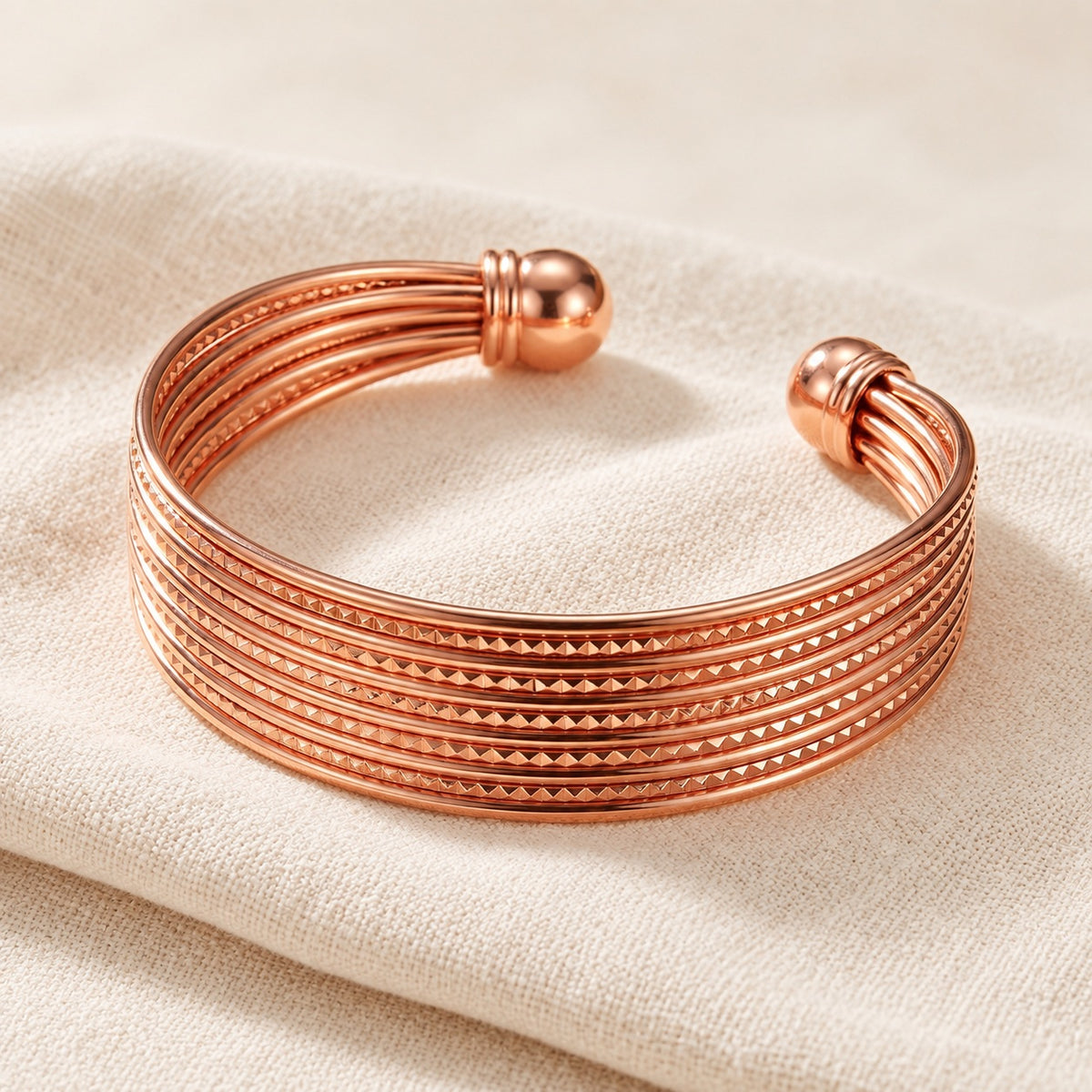 Copper&Ease — Swift Multirow Copper Cuff — surface detail